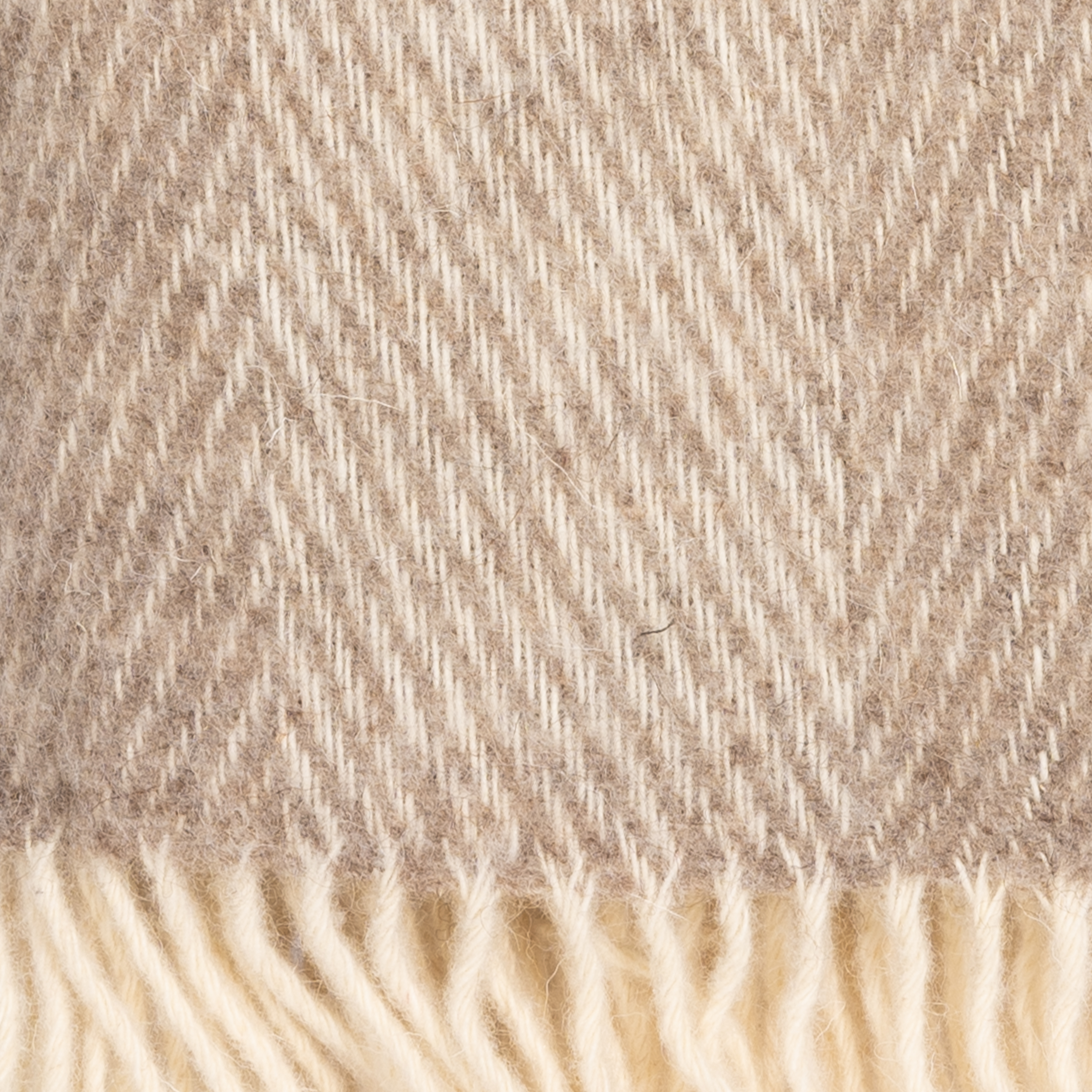 Villahuopa beige – isokuviollinen - Image 2